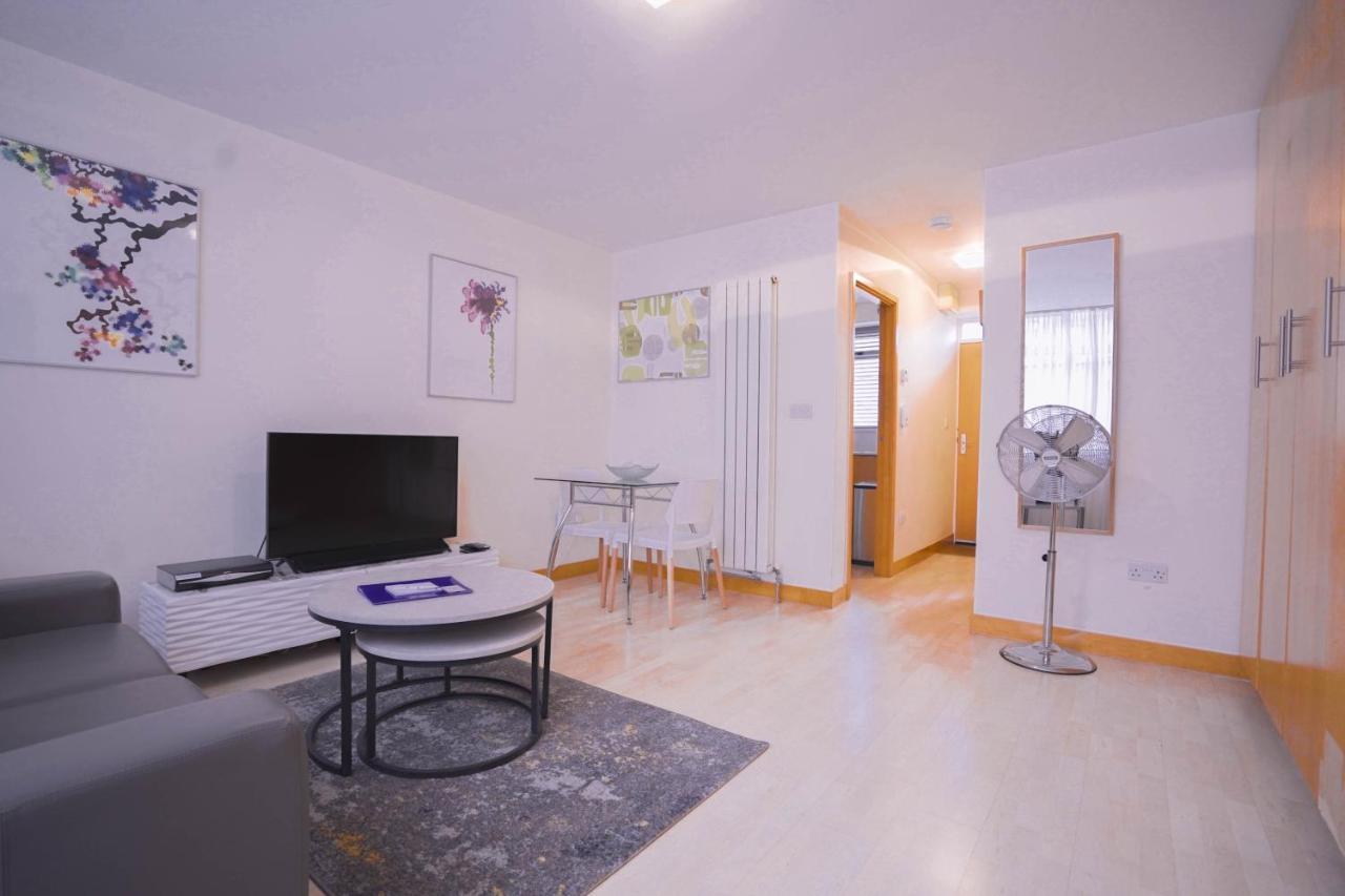 St Christopher'S Place Serviced Apartments By Globe Apartments Лондон Екстериор снимка