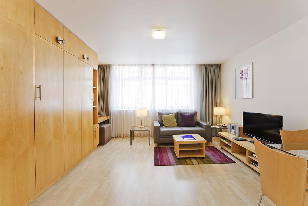 St Christopher'S Place Serviced Apartments By Globe Apartments Лондон Екстериор снимка